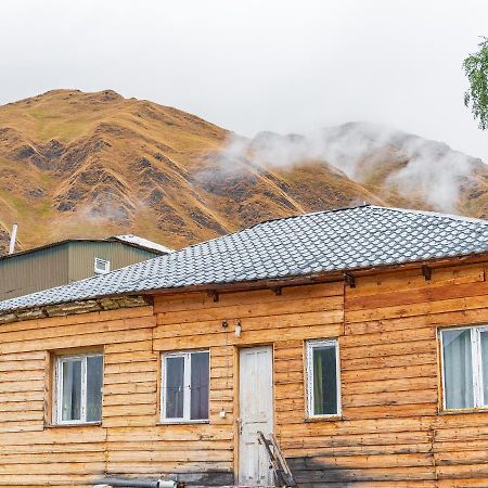 Baia Hotel Ushguli Esterno foto