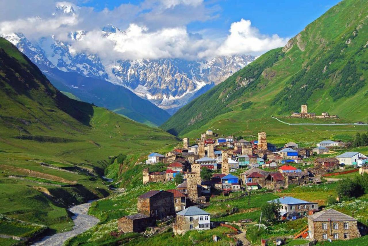 Baia Hotel Ushguli Esterno foto