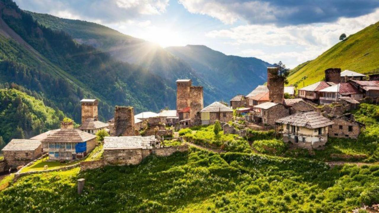 Baia Hotel Ushguli Esterno foto